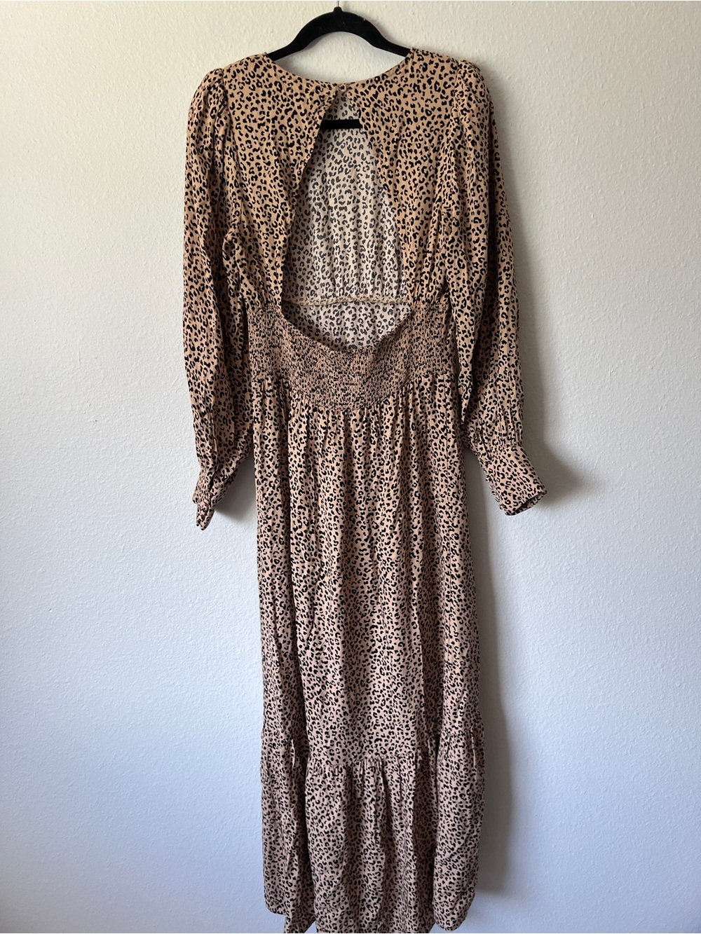 AFRM GILDA BACK CUTOUT DRESS IN Leopard - Picture 5 of 8